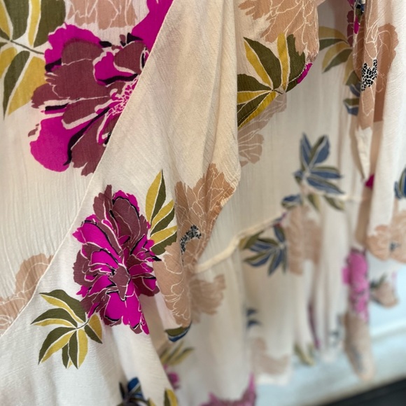 Billabong Kick it Up Floral Print Woman’s Maxi Dress,Cream-Pink-Olive green-Med - Picture 3 of 7